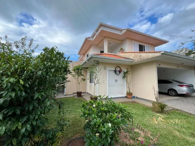Imagem: Casa com 3 Dormitórios À Venda, 187 M²