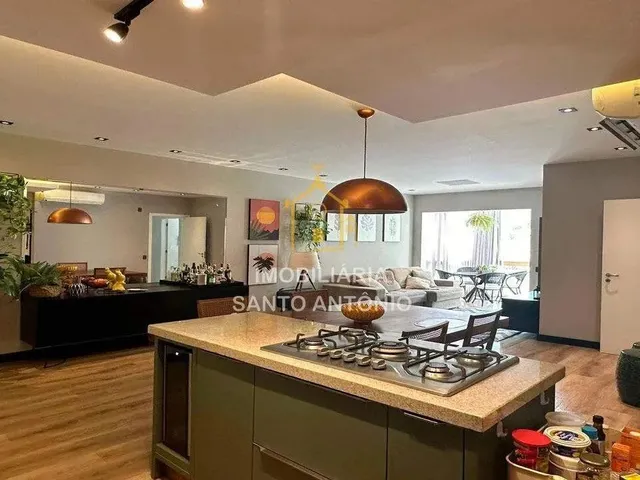 Imagem 1: Apartamento Reformado com Móveis Planejados no Coração de Santo Antônio de Lisboa