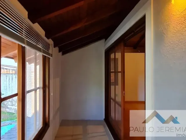 Imagem 12: Casa À Venda em Cacupé, Florianópolis: 4 Quartos, 217M², R$2,2Mi