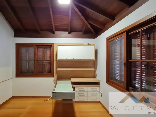 Imagem 14: Casa À Venda em Cacupé, Florianópolis: 4 Quartos, 217M², R$2,2Mi