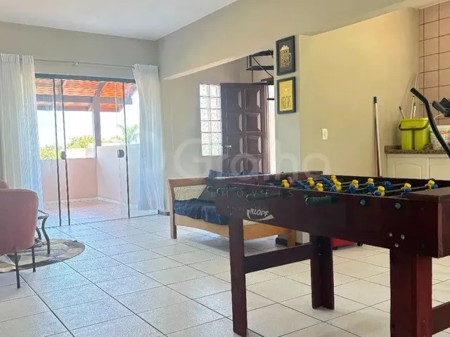 Imagem 2: Casa Residencial com 6 Quartos Sendo 2 Suítes com 270M² na Praia Brava, Florianópolis