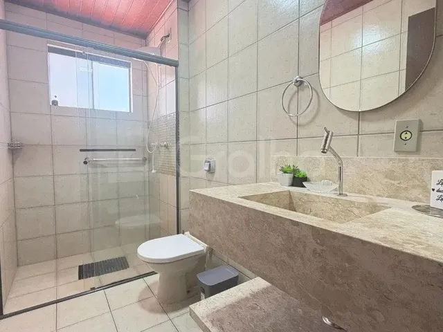 Imagem 8: Casa Residencial com 6 Quartos Sendo 2 Suítes com 270M² na Praia Brava, Florianópolis