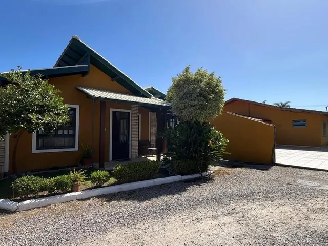 Imagem: Casa em Florianópolis (Ponta das Canas)