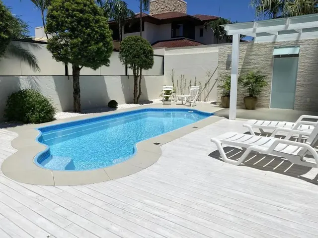 Imagem 16: Casa para Venda em Florianópolis, Jurere Internacional, 4 Dormitórios, 3 Suítes, 5