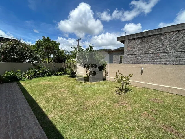 Imagem 16: Casa de 4 Dormitórios À Venda nos Ingleses