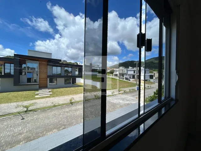 Imagem 10: Casa de 4 Dormitórios À Venda nos Ingleses