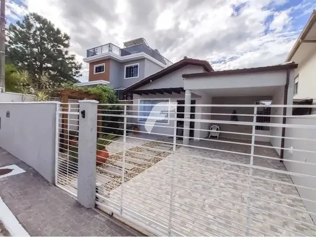 Imagem: Casa com 3 Quartos, Ingleses do Rio Vermelho