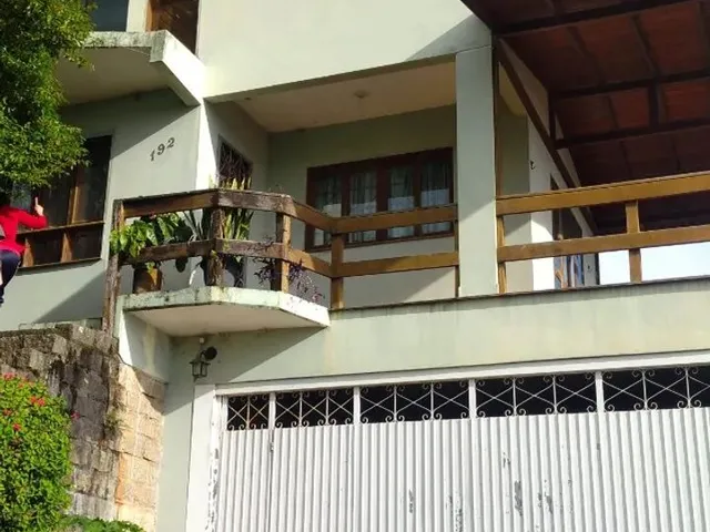 Imagem: Ampla Casa com Vista Mar