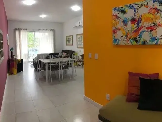 Imagem 2: Apartamento de 2 Quartos Sendo 1 Suíte - Venda - no Santinho - Florianópolis - Vista Mar