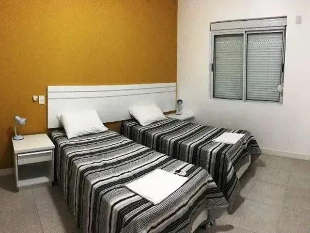 Imagem 3: Apartamento de 2 Quartos Sendo 1 Suíte - Venda - no Santinho - Florianópolis - Vista Mar