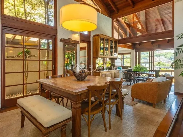 Imagem 3: Casa com 4 Suítes - Piscina - João Paulo - Florianópolis/Sc