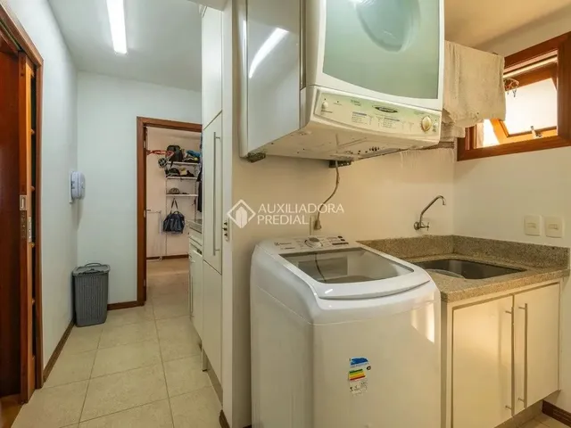 Imagem 13: Casa com 4 Suítes - Piscina - João Paulo - Florianópolis/Sc