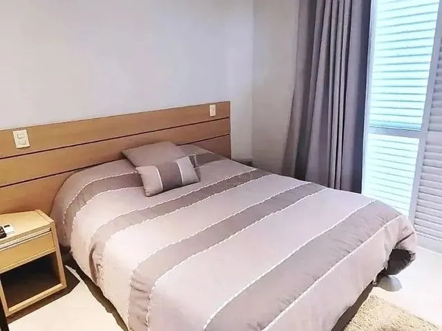 Imagem 13: Casa com 3 Quartos À Venda em Florianópolis! Piscina Privativa, Semi Mobiliado e 2