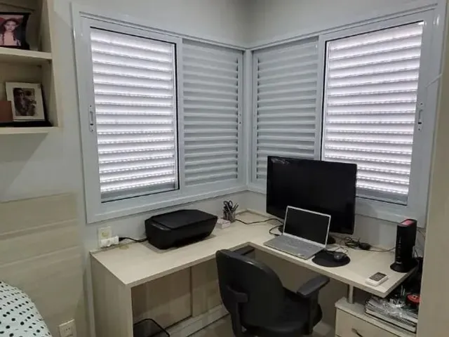 Imagem 10: Casa com 3 Quartos À Venda em Florianópolis! Piscina Privativa, Semi Mobiliado e 2