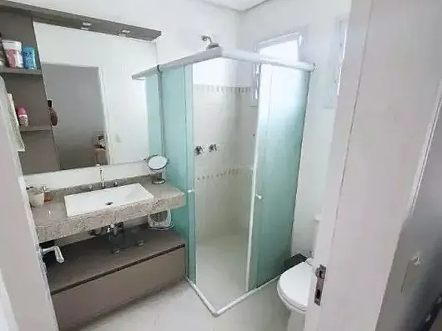 Imagem 5: Casa com 3 Quartos À Venda em Florianópolis! Piscina Privativa, Semi Mobiliado e 2