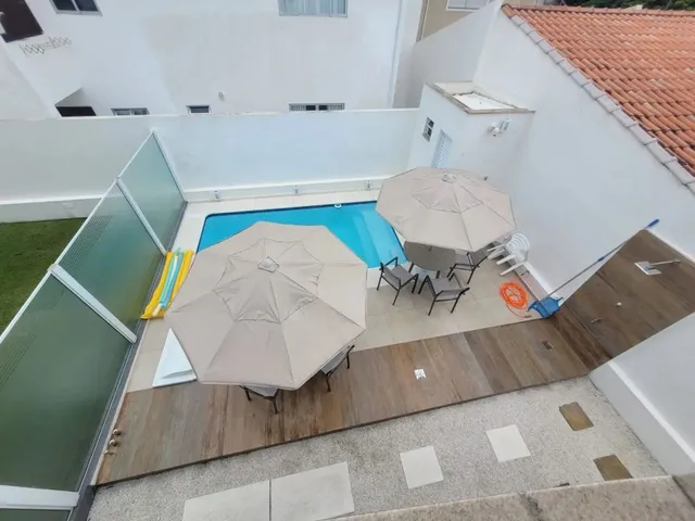 Imagem 9: Casa com 3 Quartos À Venda em Florianópolis! Piscina Privativa, Semi Mobiliado e 2