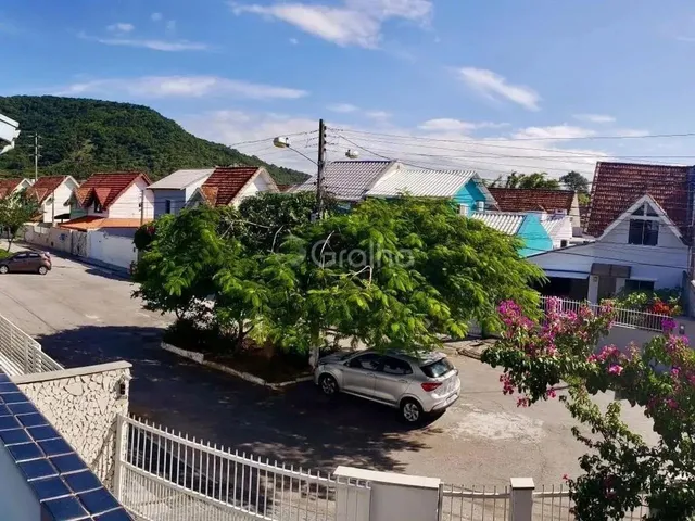 Imagem 2: Casa para Venda em Florianópolis, Vargem do Bom Jesus, 4 Dormitórios, 2 Suítes, 3
