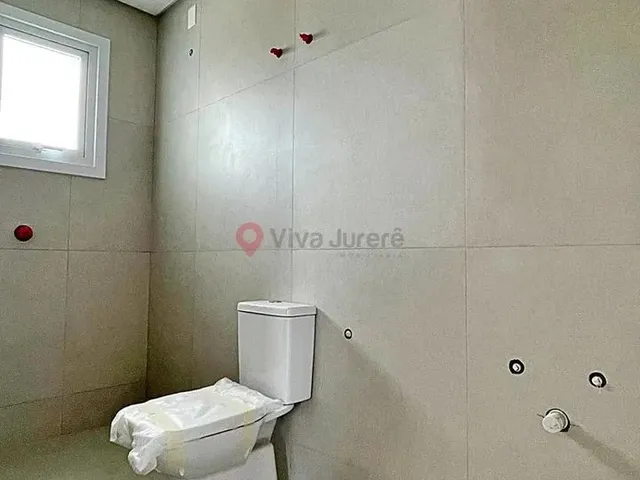 Imagem 16: Casa com 3 Suítes À Venda na Praia da Daniela Florianópolis