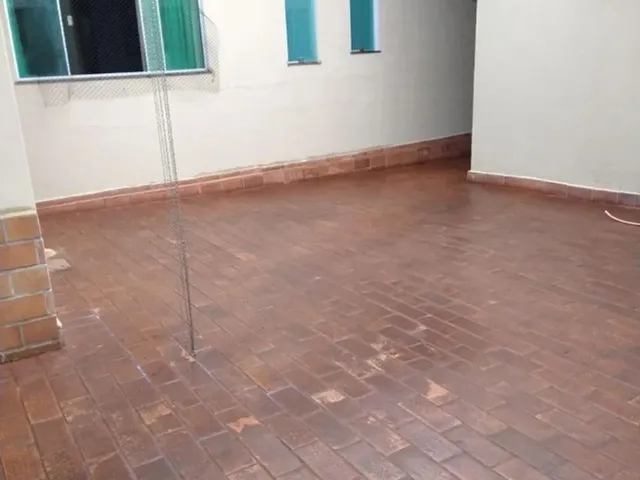 Imagem: Casa no Centro de Nova Veneza, Localizada