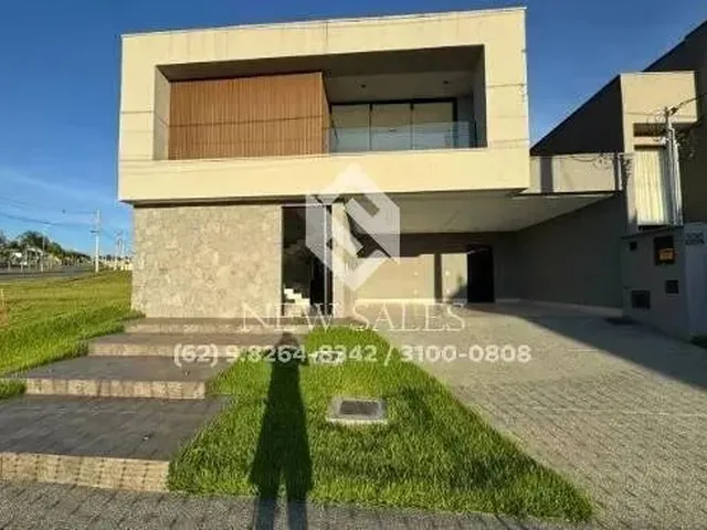 Imagem: A casa possui 4 Dormitórios, 4 Suítes, 5 Banheiros, 4