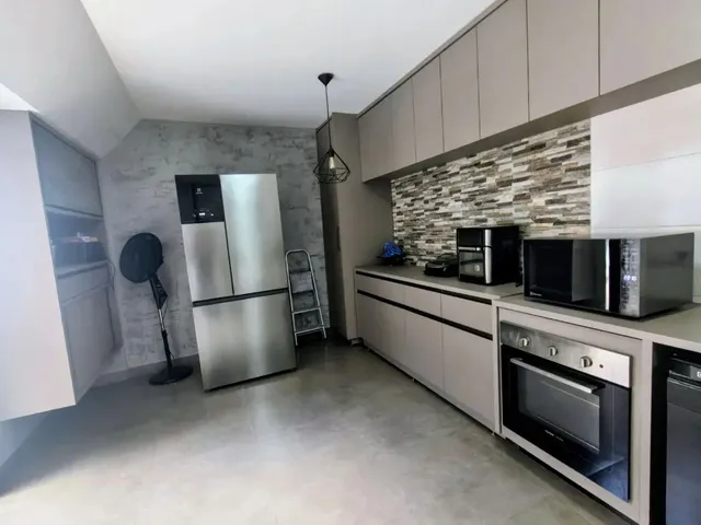Imagem 2: Casa 3 Quartos 2 Suítes ( Condomínio
