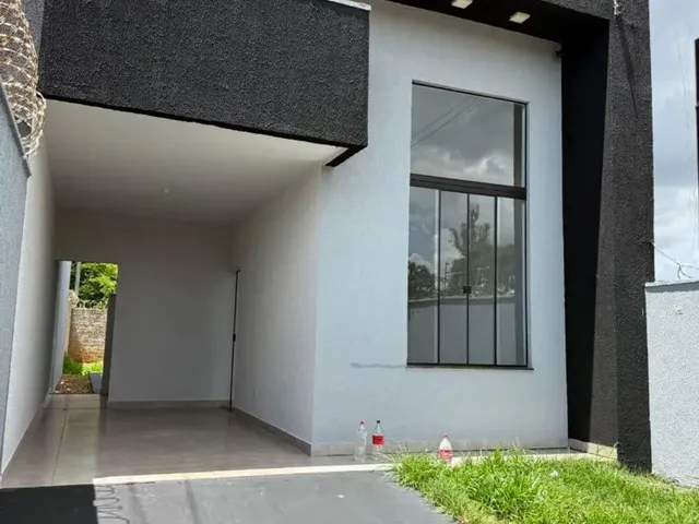 Imagem: Casa Dois (2) Quartos - Entrada Baixa