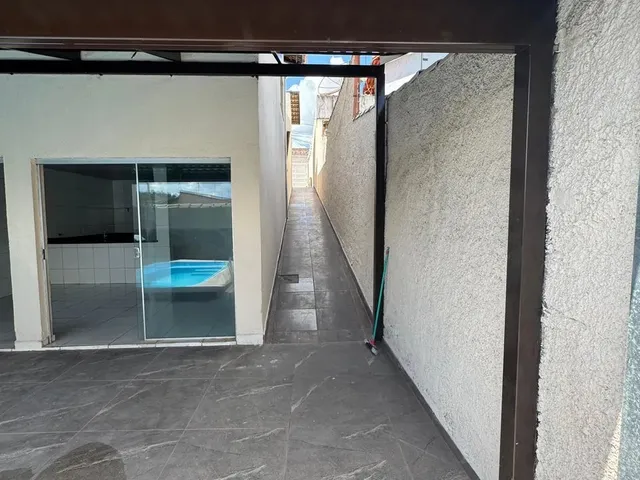 Imagem 3: Casa Sobrado com Piscina