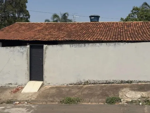 Imagem 4: Oportunidade! Lote com Casa, Barracão e Marmoraria Montada - Ideal para Investir