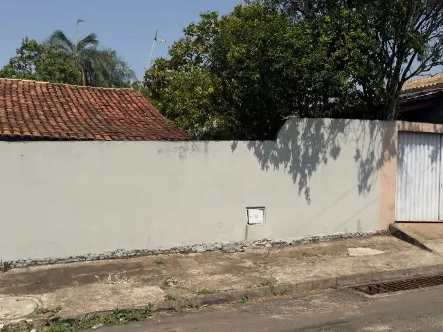 Imagem 2: Oportunidade! Lote com Casa, Barracão e Marmoraria Montada - Ideal para Investir
