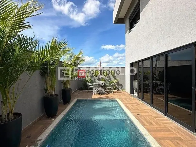 Imagem: A casa possui 4 Dormitórios, 4 Suítes, 4 Banheiros, 4