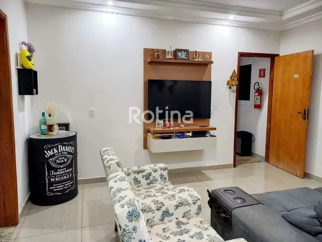Imagem: Apartamento À Venda, 2 Quartos, Novo Mundo