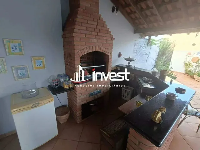 Imagem 9: Casa À Venda com 4 Quartos Sendo 2 Suítes e Piscina no Jardim São Bento