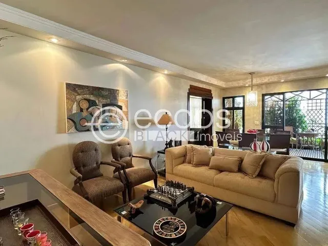 Imagem: Apartamento À Venda, 3 Quartos, 1 Suíte