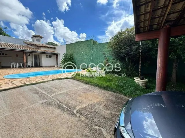 Imagem 4: Casa À Venda, 4 Quartos, 1 Suíte, 4 Vagas, Mercês - Uberaba/Mg