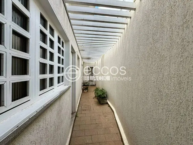Imagem 6: Casa À Venda, 4 Quartos, 1 Suíte, 4 Vagas, Mercês - Uberaba/Mg