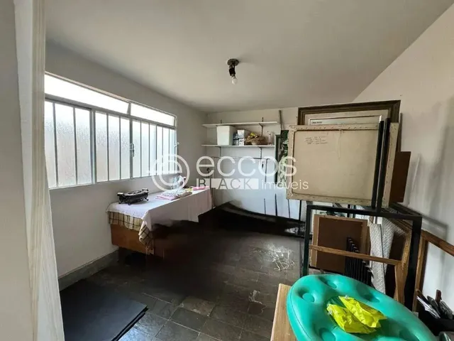 Imagem 10: Casa À Venda, 4 Quartos, 1 Suíte, 4 Vagas, Mercês - Uberaba/Mg
