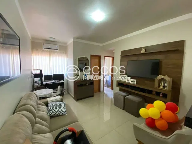 Imagem: Apartamento À Venda, 2 Quartos, 1 Suíte