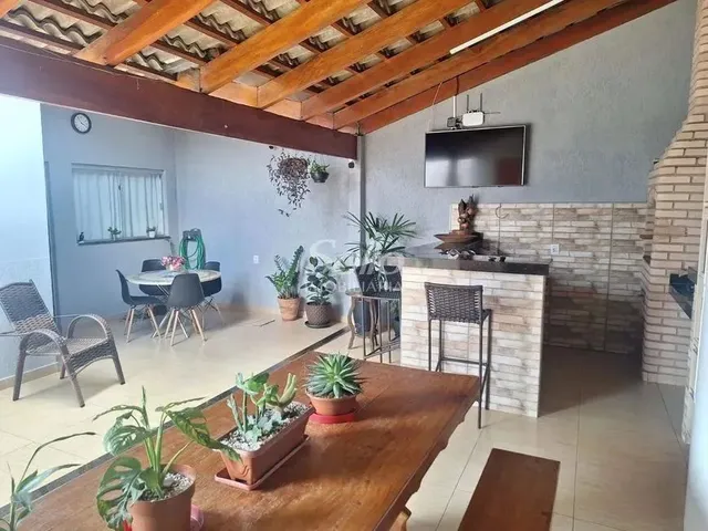 Imagem: Venda Casa Luizote de Freitas