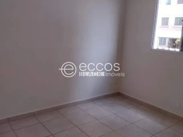 Imagem: Apartamento À Venda, 2 Quartos, 1 Vaga