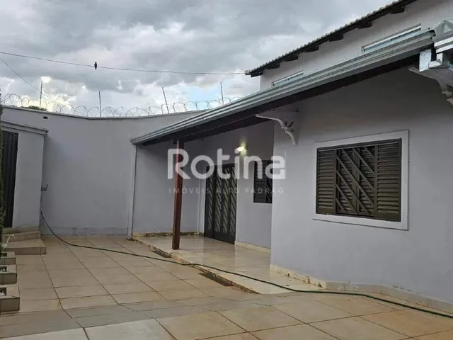 Imagem: Casa À Venda, 5 Quartos, Morada da Colina