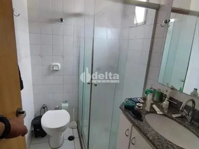 Imagem 9: Apartamento com 2 Quartos Sendo 1 Suíte Disponível para Venda no Bairro Copacabana Em