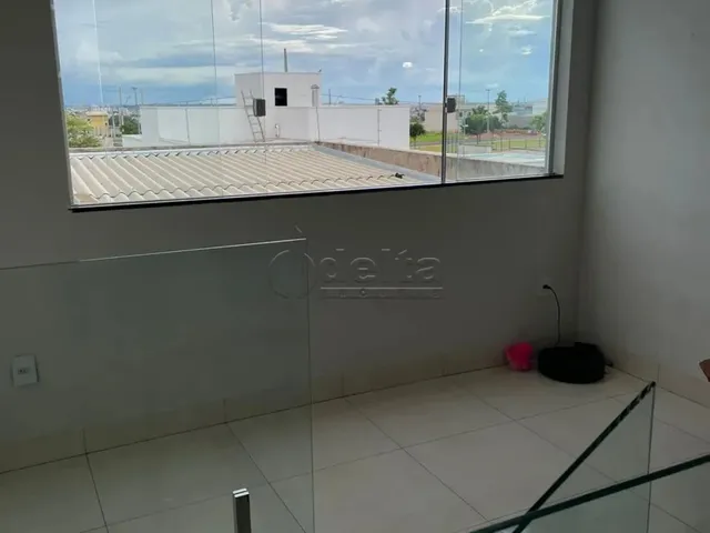 Imagem: Casa Sobrado Disponível para Venda no Bairro
