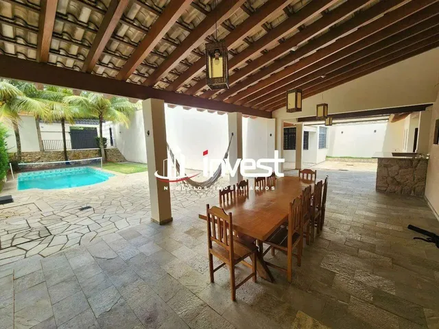 Imagem: Casa Espaçosa com 4 Suítes e Lazer Completo