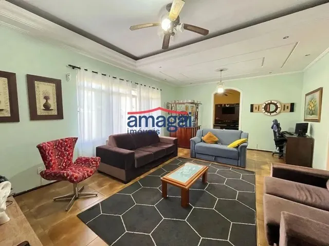 Imagem: Casa com 3 Quartos para Venda em Jacareí