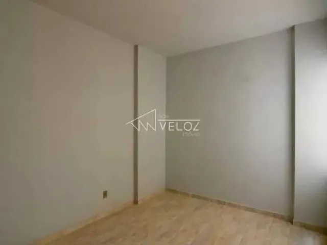 Imagem 15: Kitnet/Conjugado - / Residencial / Centro