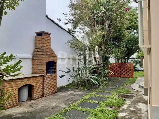 Imagem 7: Vendo: Excelente Casa Linear em Paquetá com 185M2 de Área Construída em 933M2 De