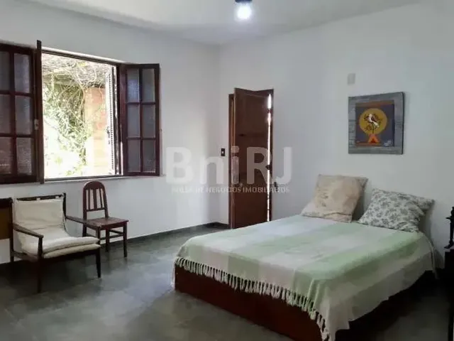 Imagem 14: Vendo: Excelente Casa Linear em Paquetá com 185M2 de Área Construída em 933M2 De