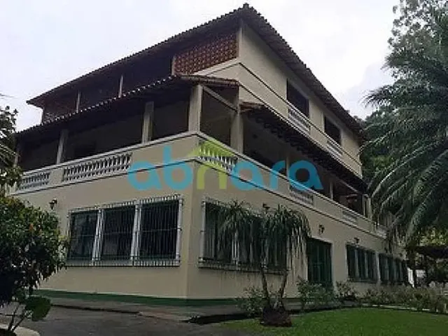Imagem: Casa em Condomínio - Triplex / Residencial