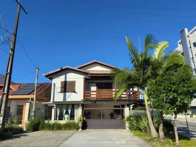 Imagem: Ref.- 386 - Sobrado Centro de Matinhos