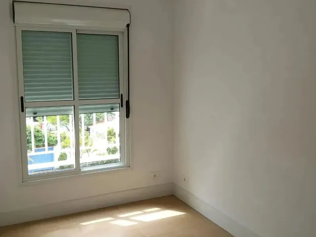 Imagem 2: Apartamento de 2 Dormitorios em Paranaguá Edifício Port Side